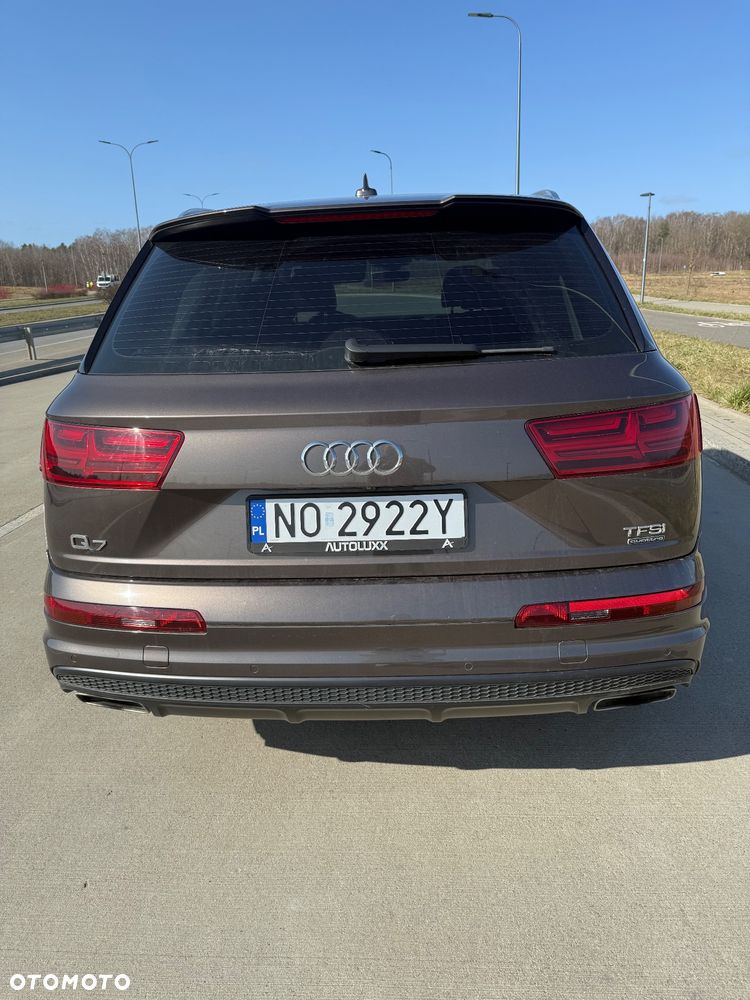 Audi Q7 - 4