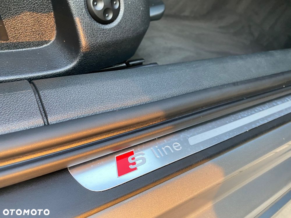 Audi A6 Avant 2.0 TDI Ultra S tronic - 23