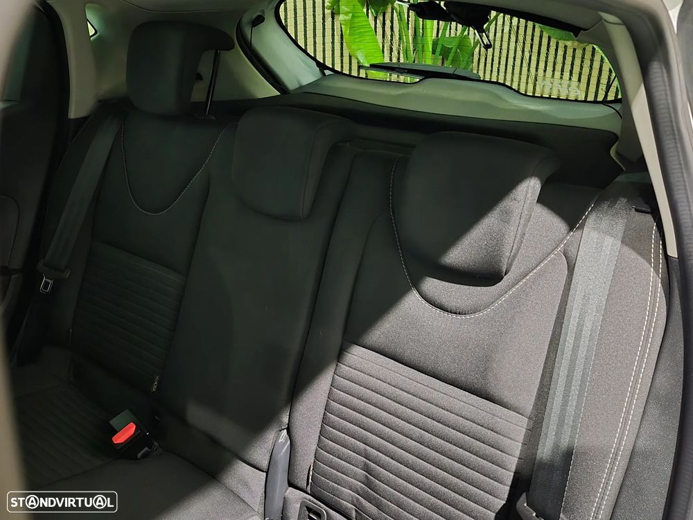 Renault Clio 0.9 TCE Limited - 25