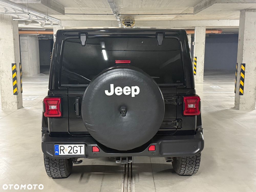 Jeep Wrangler - 6