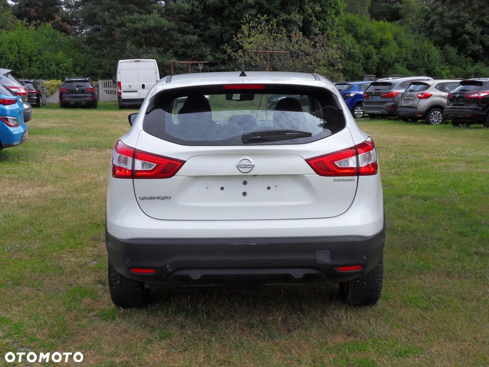 Nissan Qashqai 1.5 dCi DPF visia - 4