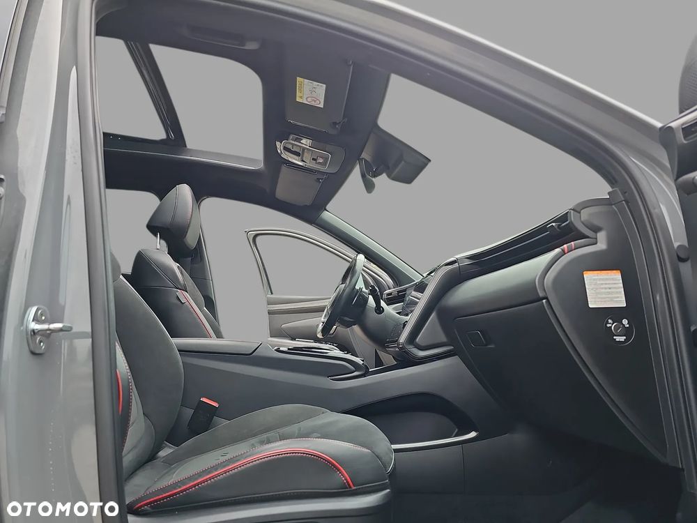 Hyundai Tucson 1.6 T-GDi 48V Platinum N Line 4WD DCT - 15