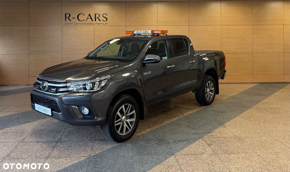 Toyota Hilux 2.4 D-4D Double Cab SR 4x4 - 2