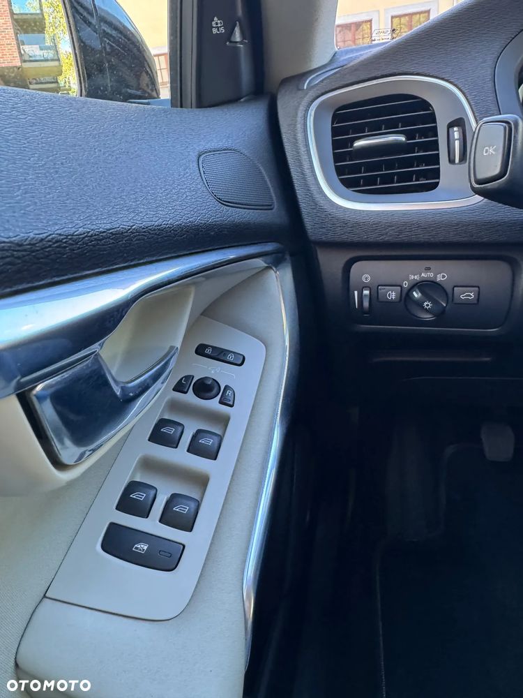 Volvo V40 - 9