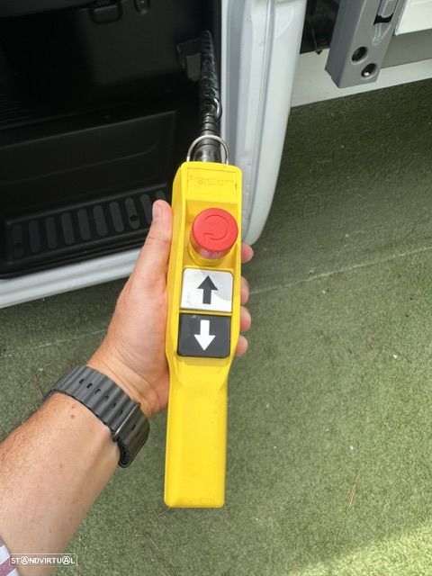 Renault MASTER CAB.DUPLA C/BASCULA 7 LUGARES - 13