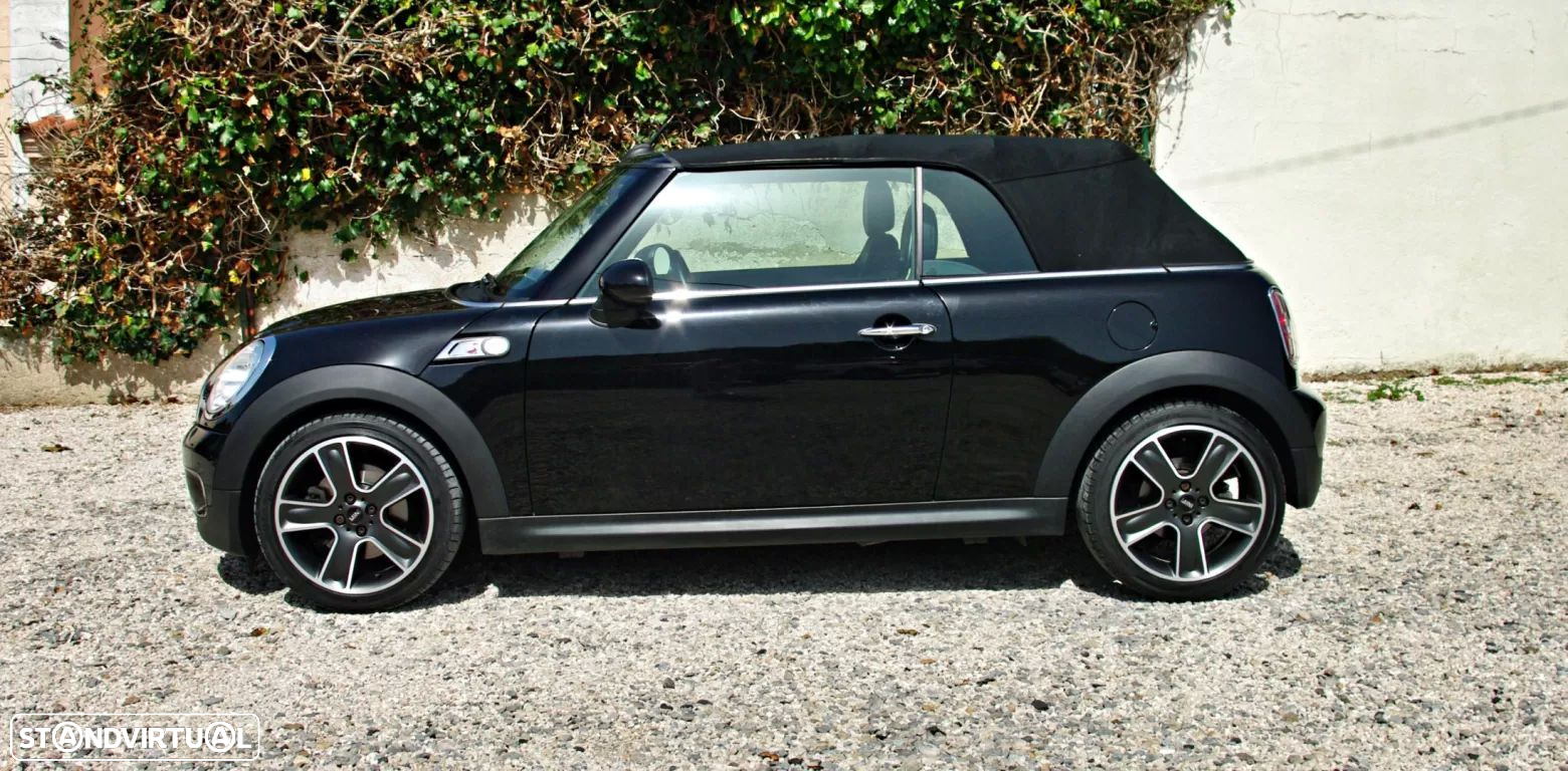 MINI Cabrio Cooper S - 17