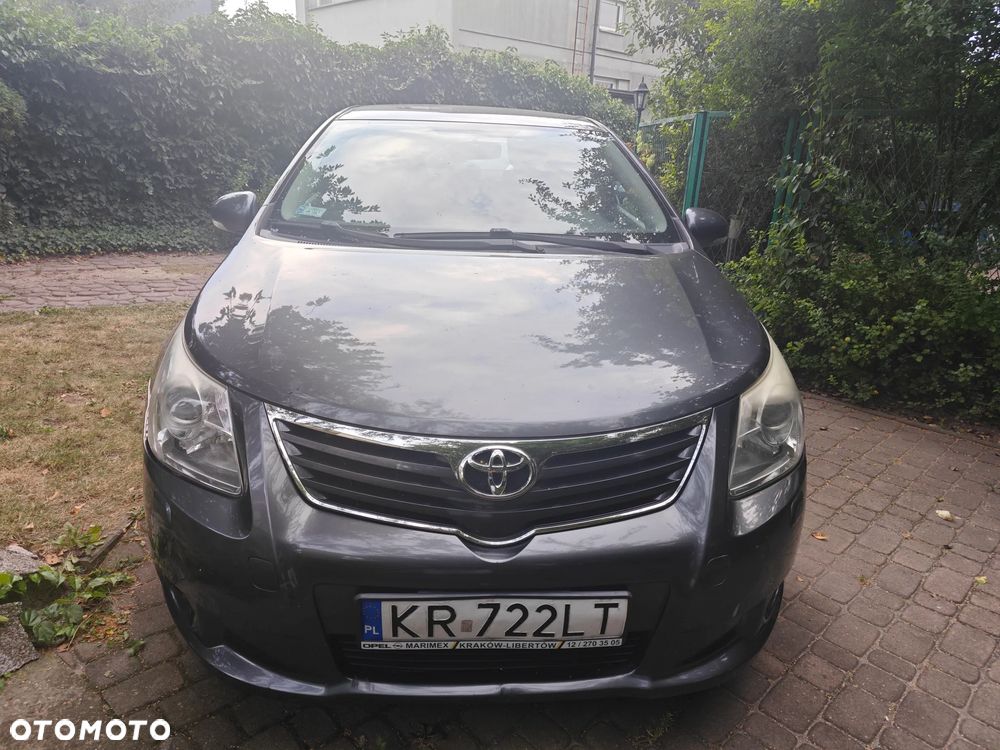 Toyota Avensis 1.6 Luna - 3