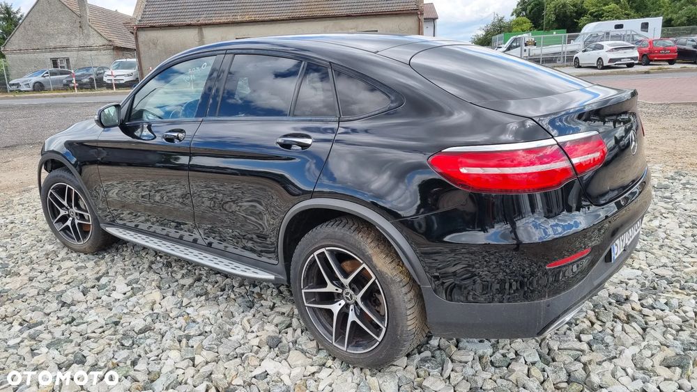 Mercedes-Benz GLC 250 d 4-Matic - 12
