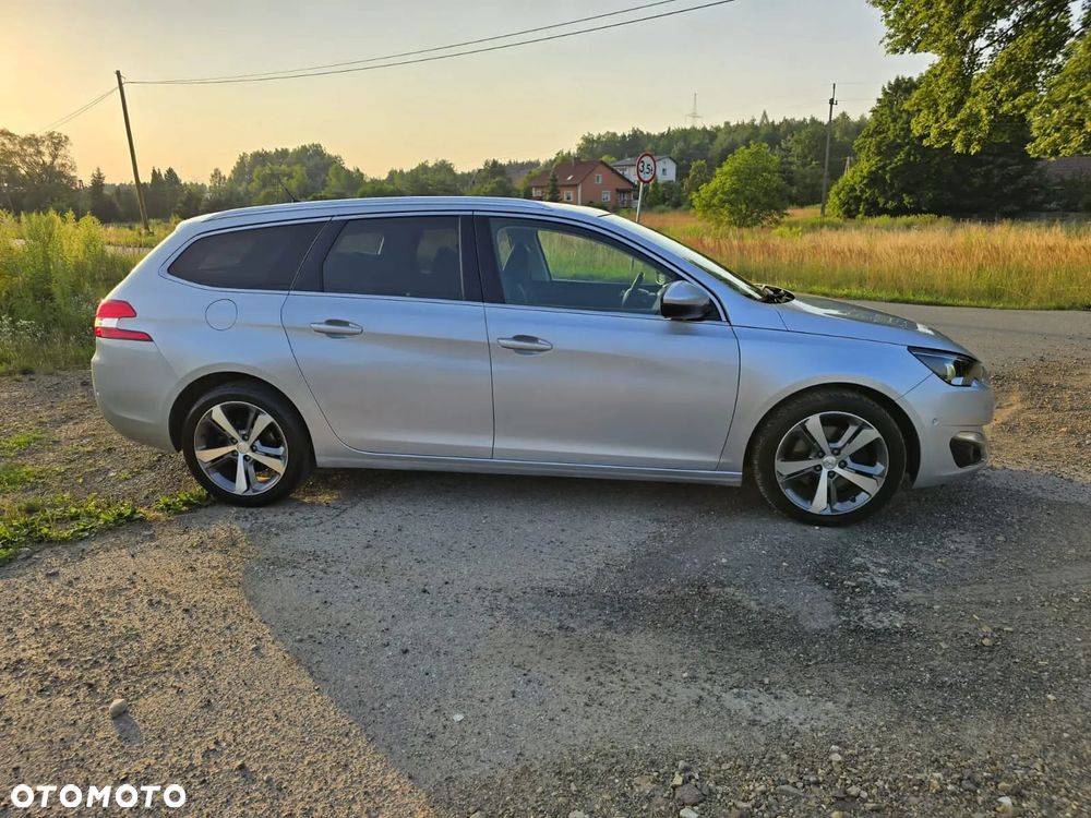 Peugeot 308 SW BlueHDi 150 EAT6 Stop & Start Allure - 8