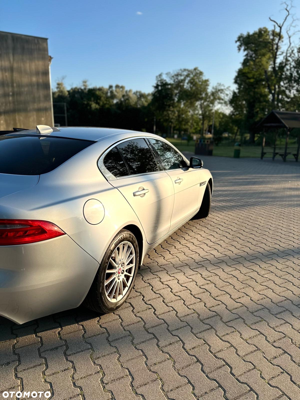 Jaguar XE E-Performance Pure - 13