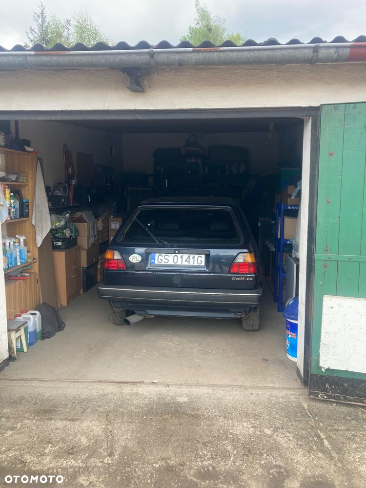 Volkswagen Golf 1.8 CL - 7
