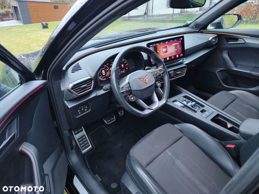 Cupra Formentor 2.0 TSI 4Drive DSG VZ Black Edition - 38