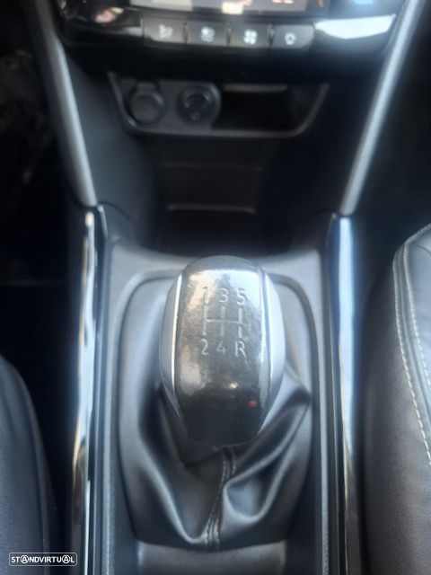 Peugeot 2008 1.6 e-HDi Allure - 21