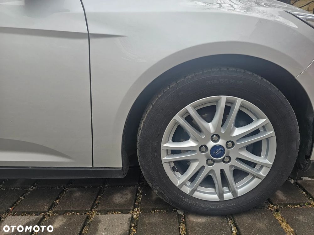 Ford Focus 1.5 TDCi DPF Start-Stopp-System Titanium - 28