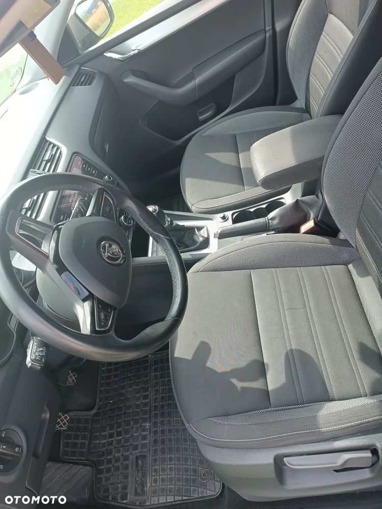 Skoda Octavia - 6