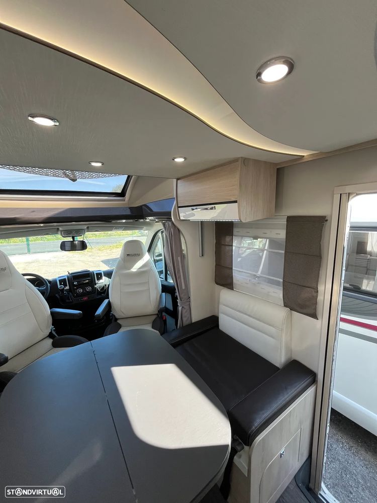 Chausson Titanium 738 XLB - 38