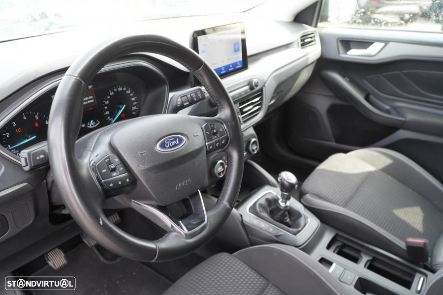 Ford Focus 1.0 EcoBoost MHEV ST-Line - 9