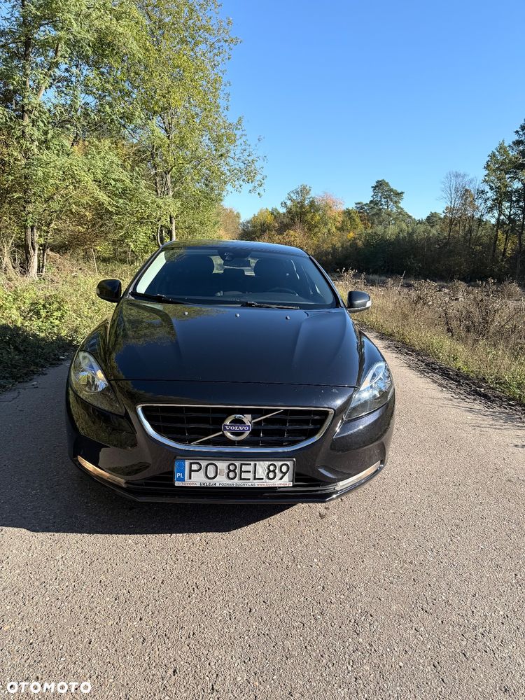 Volvo V40 D3 Momentum - 11