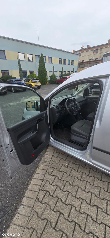 Volkswagen Caddy - 8