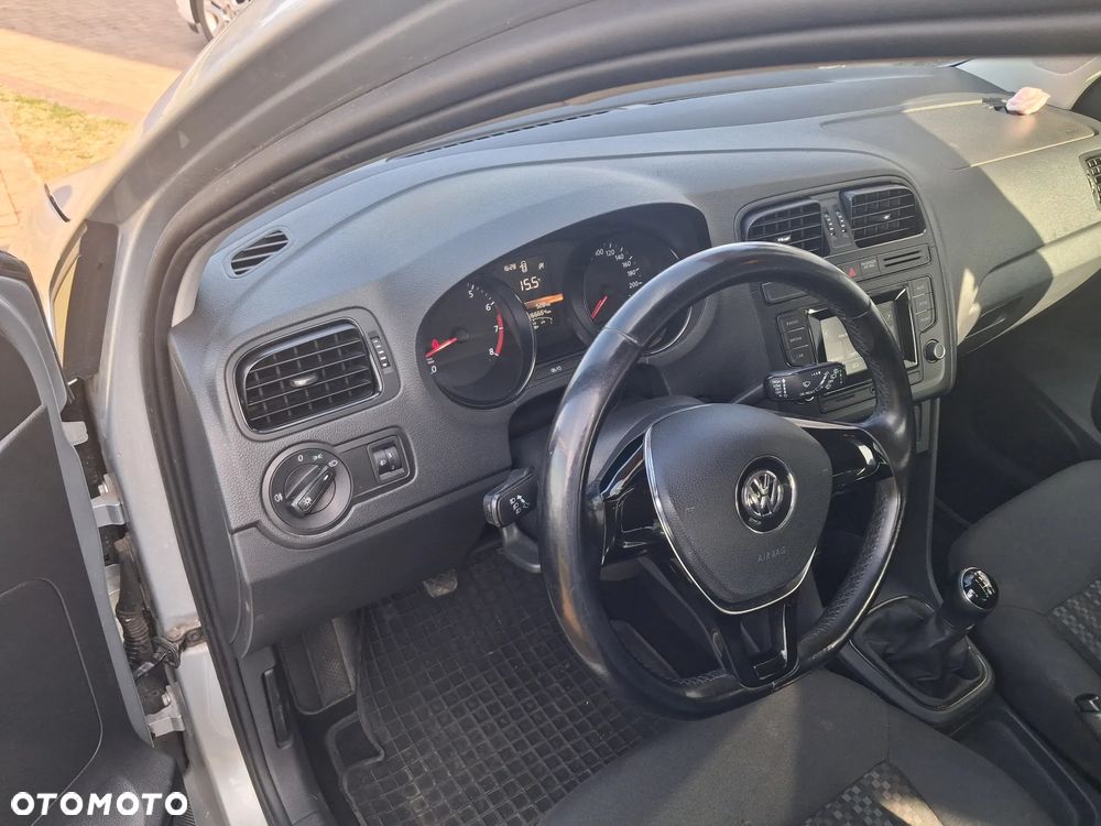 Volkswagen Polo - 14