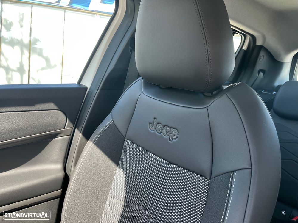 Jeep Avenger 1.2 GSE T3 Altitude - 49