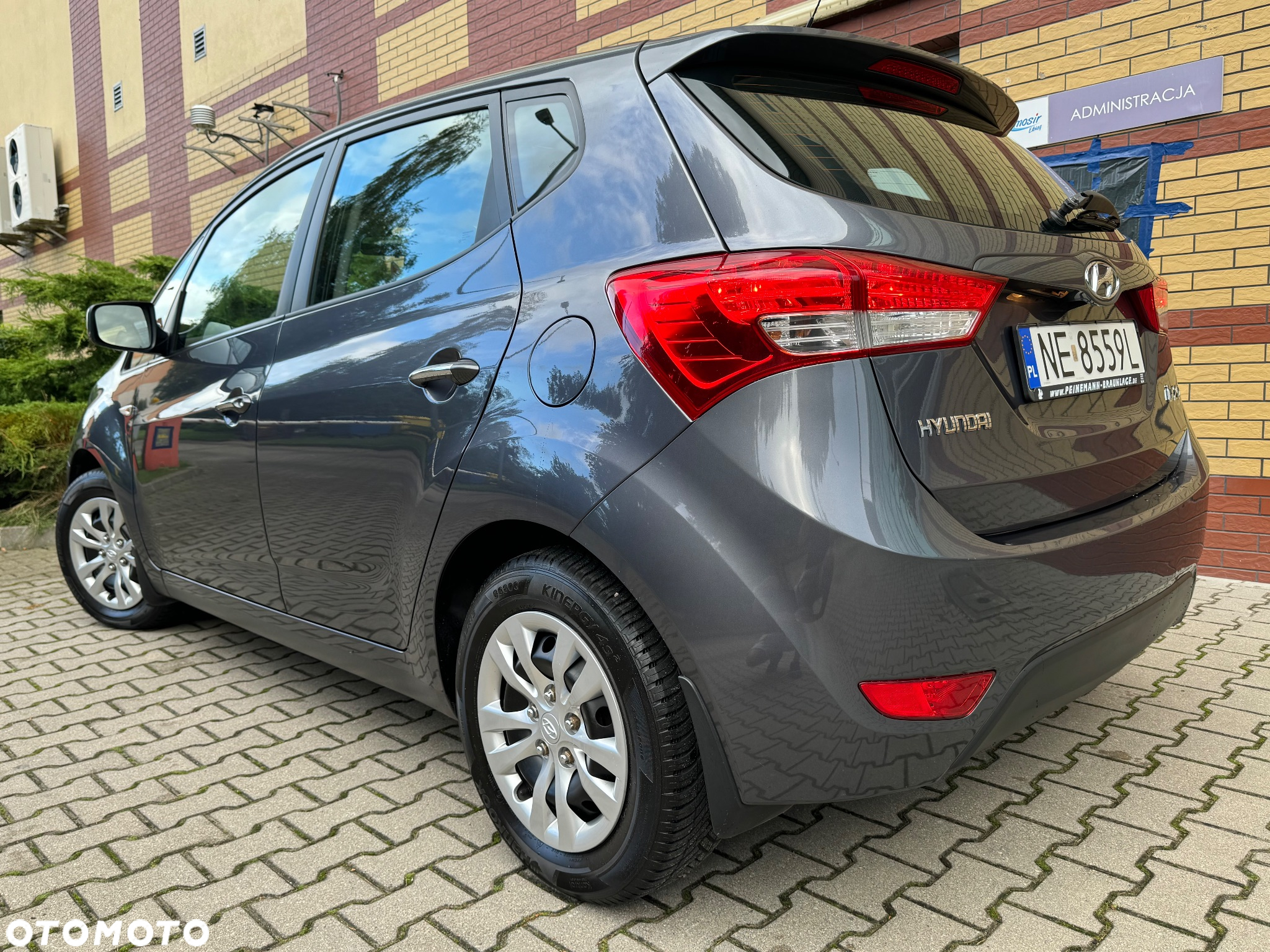 Hyundai ix20 1.4 Comfort blue - 15