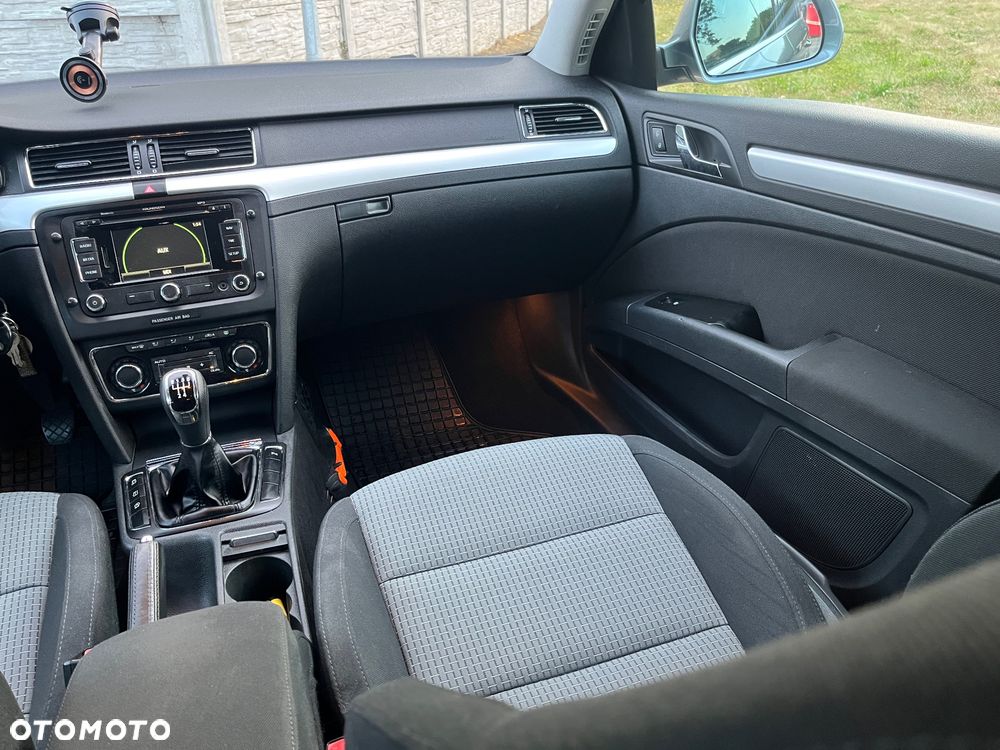 Skoda Superb 1.6 TDI Ambition - 22