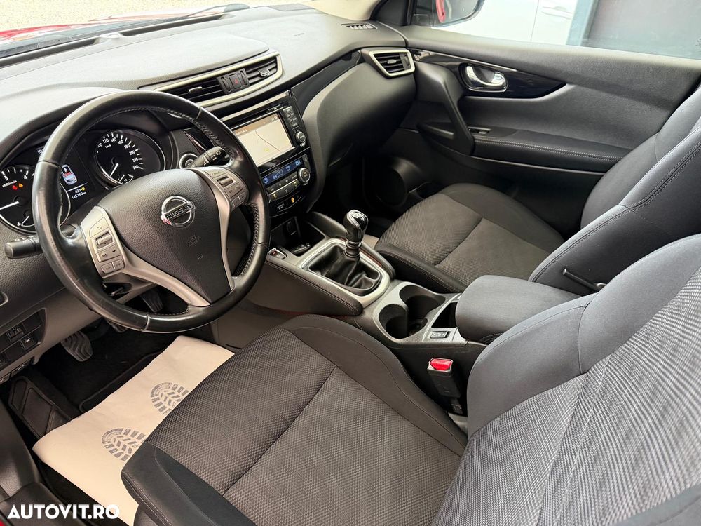 Nissan Qashqai 1.5 dCi DPF 360 - 5