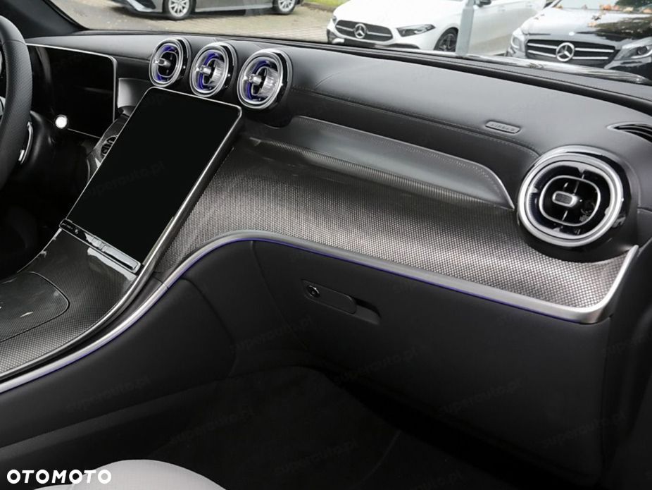 Mercedes-Benz GLC 220 d mHEV 4-Matic AMG Line - 11