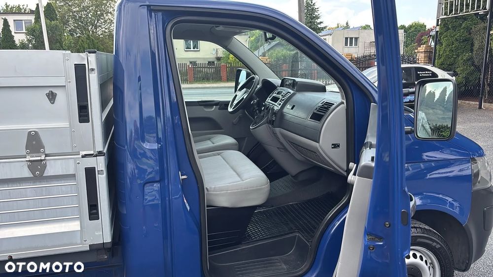 Volkswagen Transporter T5 - 17