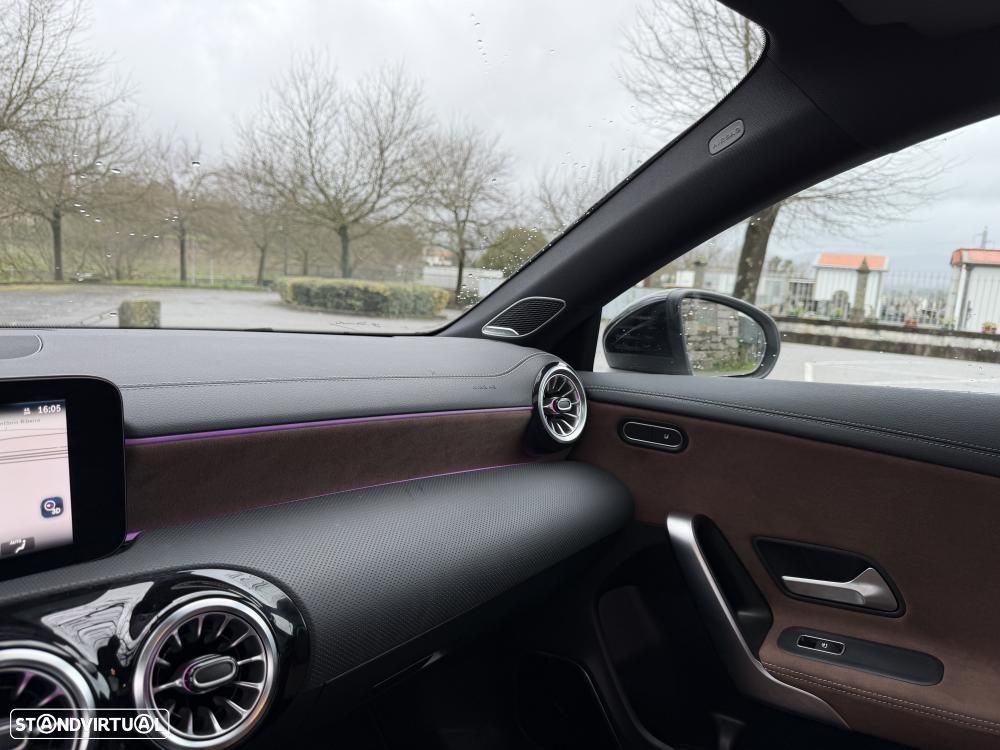 Mercedes-Benz CLA 250 e 8G-DCT AMG Line Advanced Plus - 24
