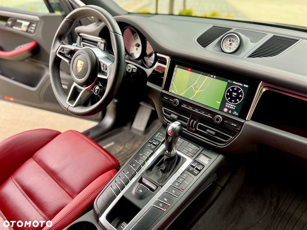 Porsche Macan - 16