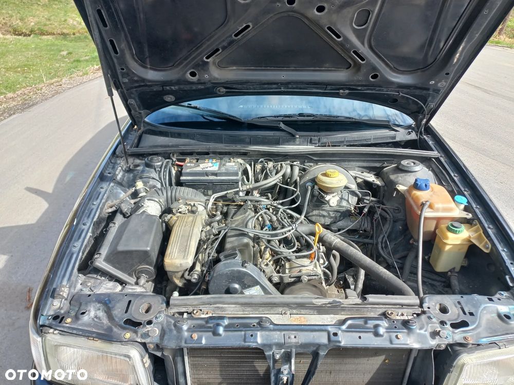 Audi 80 1.6 E - 9