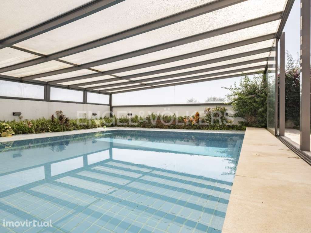 Moradia com Piscina e Vista Mar na Serra de Carnaxide - Grande imagem: 4/45