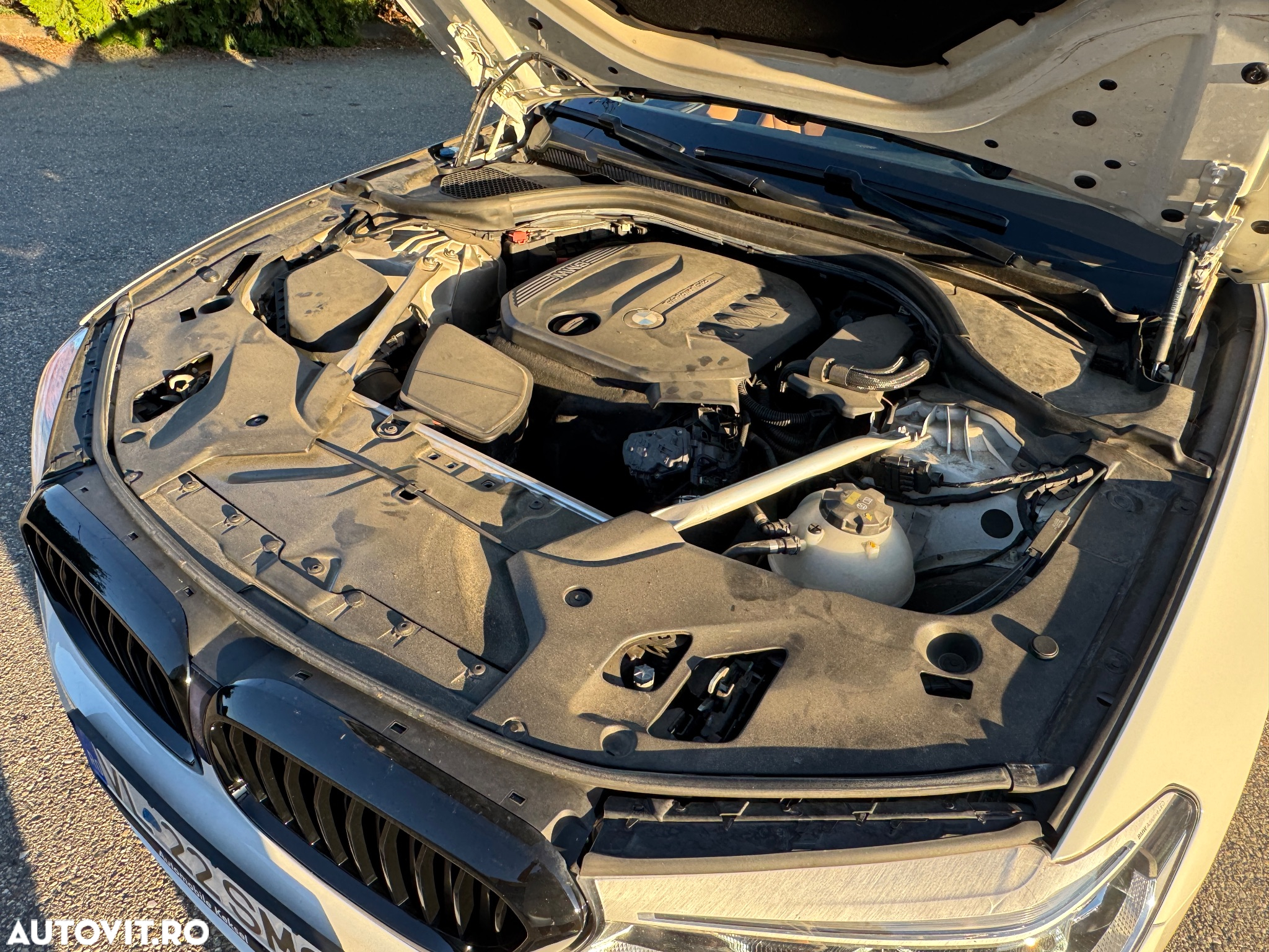BMW Seria 5 520d Touring Aut. Sport Line - 17
