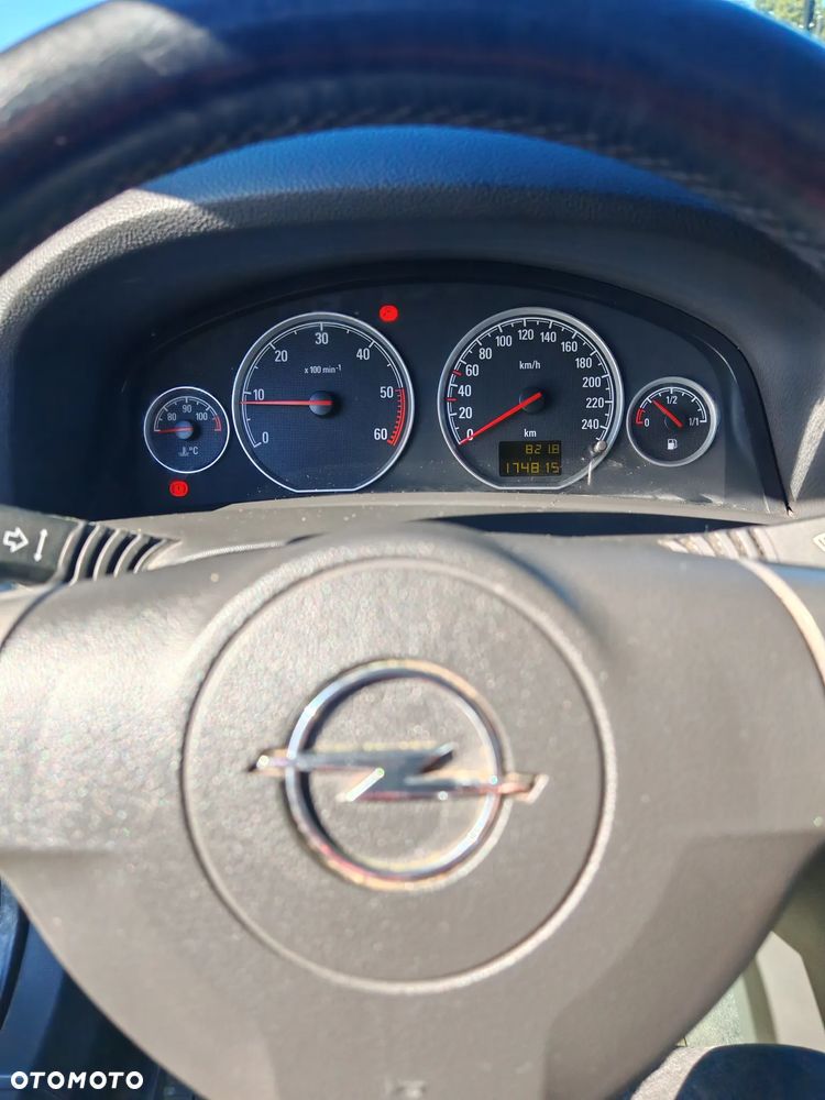 Opel Vectra 1.9 CDTI Sport / GTS - 6