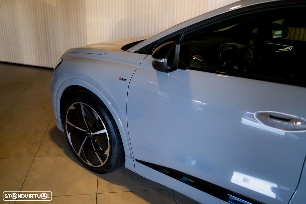 Audi Q4 e-tron 35 55 kWH - 11