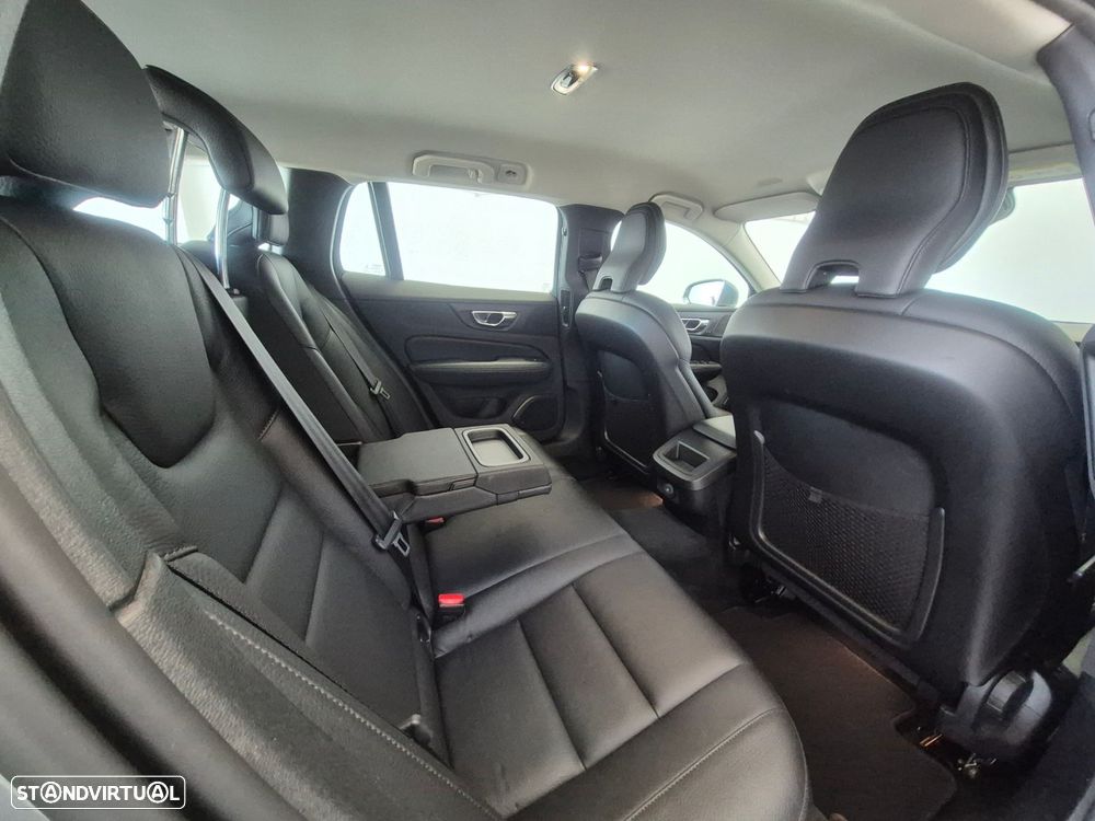 Volvo V60 2.0 B4 Inscription Geartronic - 31