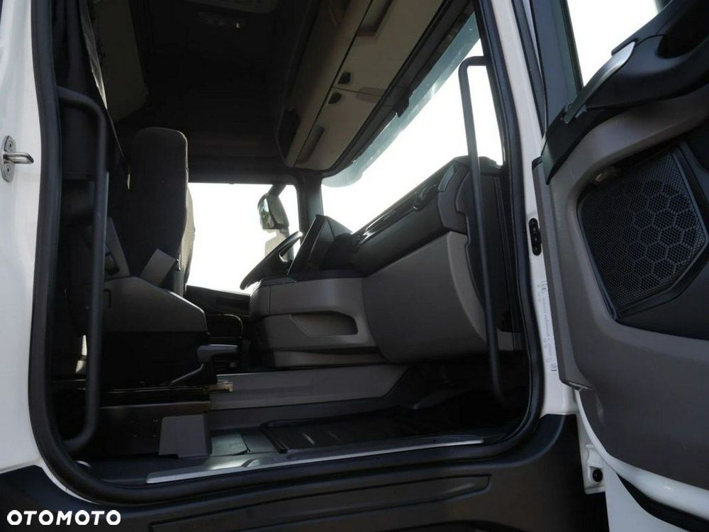 Scania R 450 /RETARDER/  STANDARD/ STAN JAK NOWA - 18