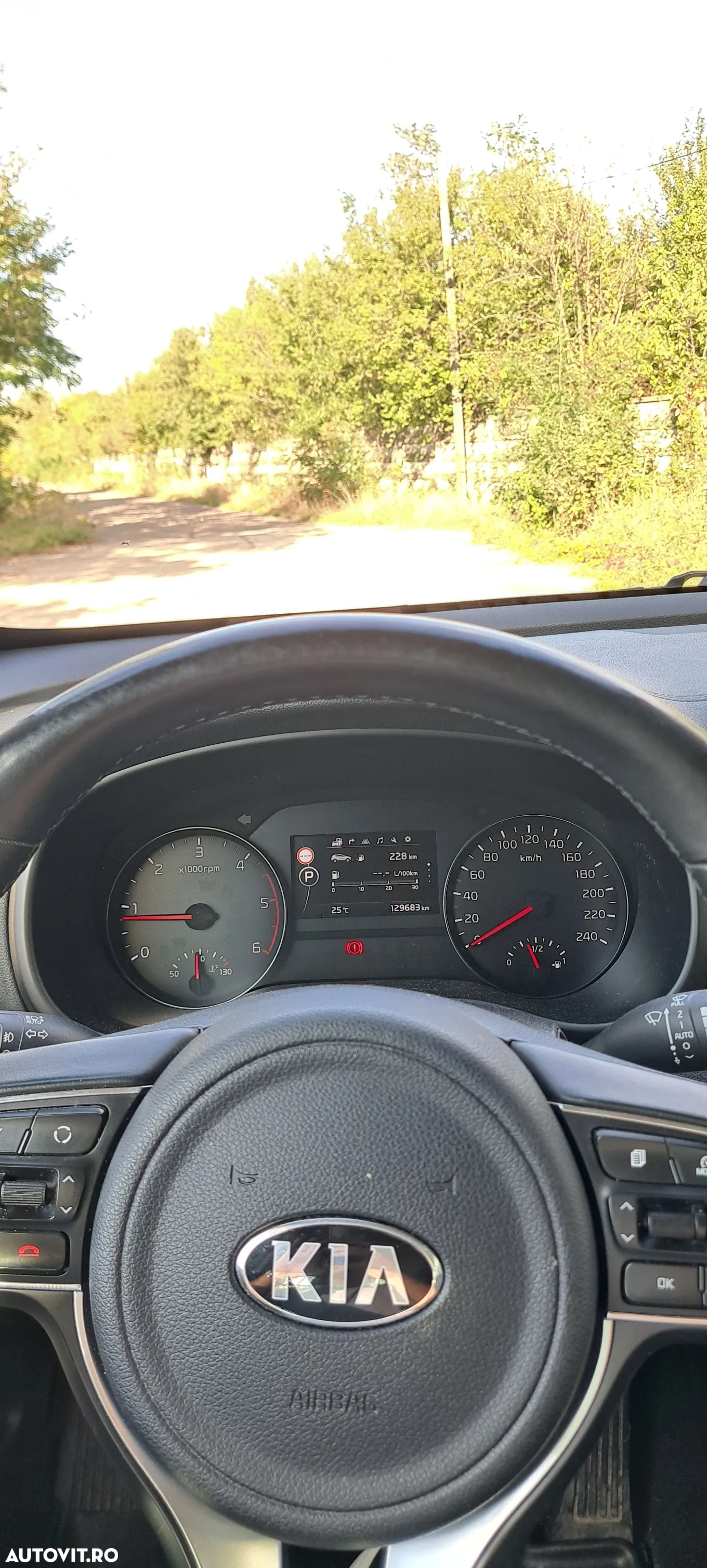 Kia Sportage 2,0 CRDI AWD Aut. Platinum - 12