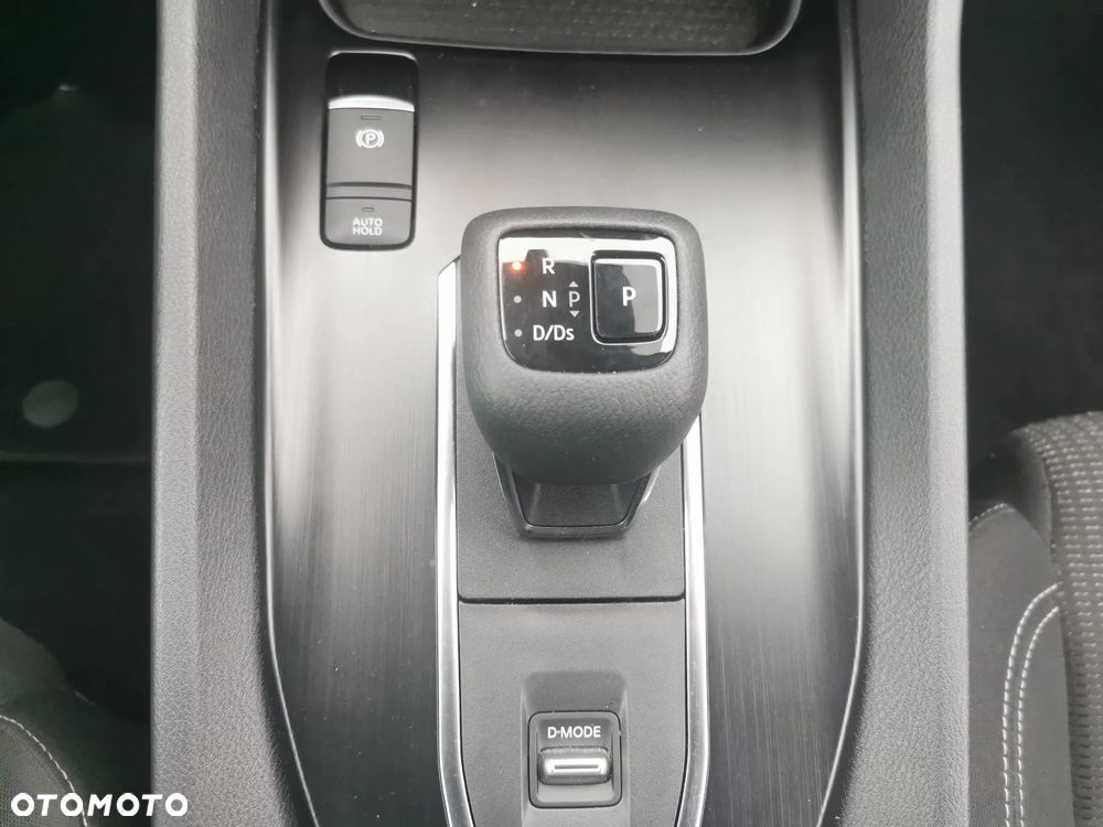 Nissan Qashqai - 11