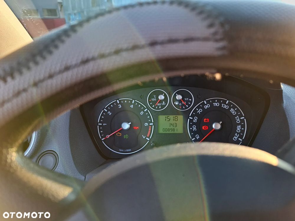 Ford Fiesta 1.3 - 21