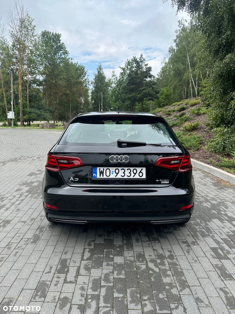 Audi A3 Sportback - 4