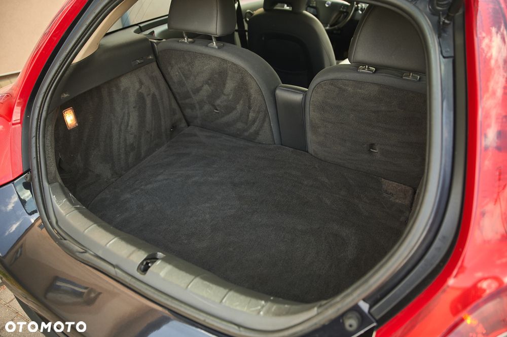 Volvo C30 DRIVe Momentum - 23
