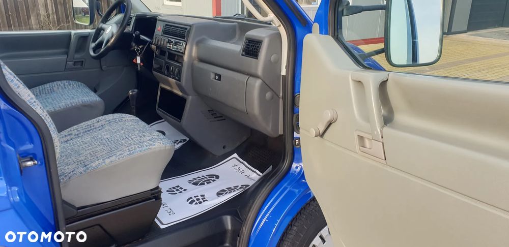 Volkswagen T 4 DOKA - 14