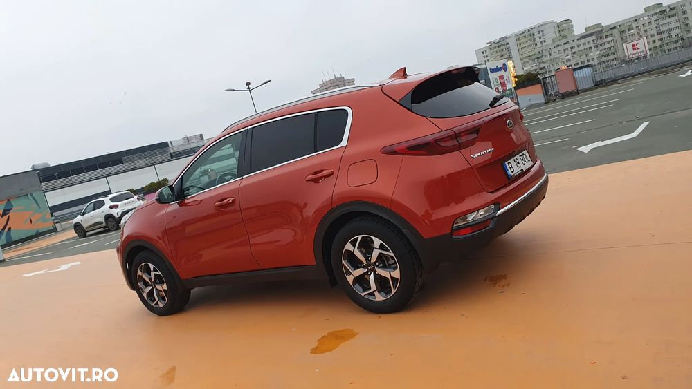 Kia Sportage 1.6 DSL MHEV 7DCT HP 4x2 Style - 38