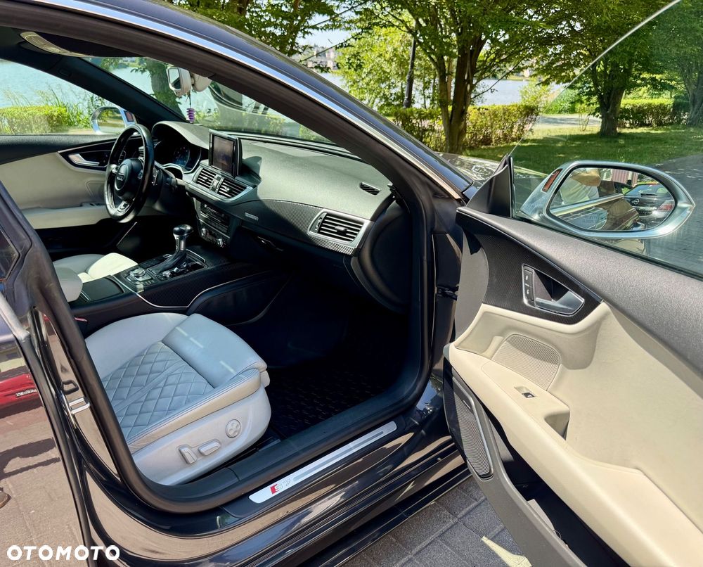 Audi S7 Sportback Standard - 19
