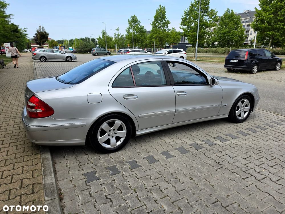 Mercedes-Benz Klasa E 200 Kompressor Avantgarde - 4