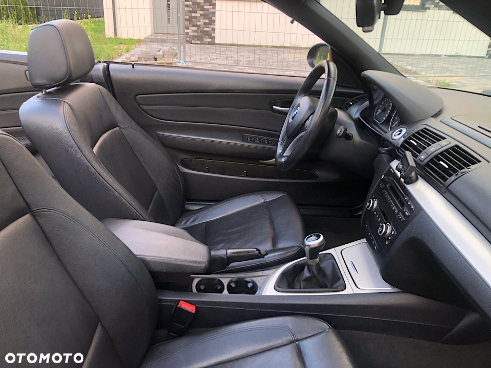 BMW Seria 1 118i Cabrio Limited Edition Lifestyle mit M Sportpaket - 28