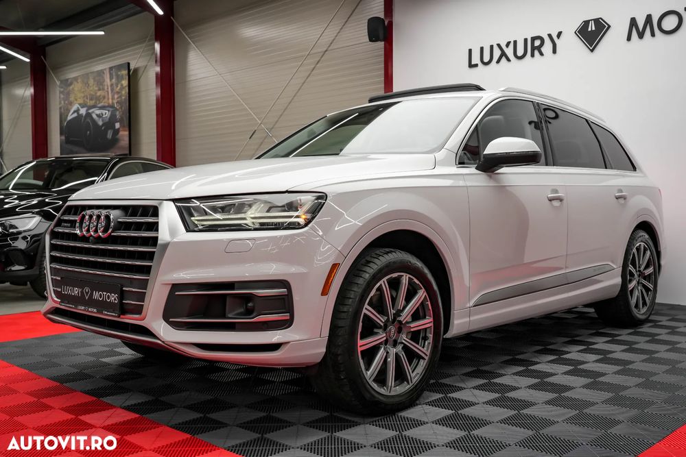 Audi Q7 - 1